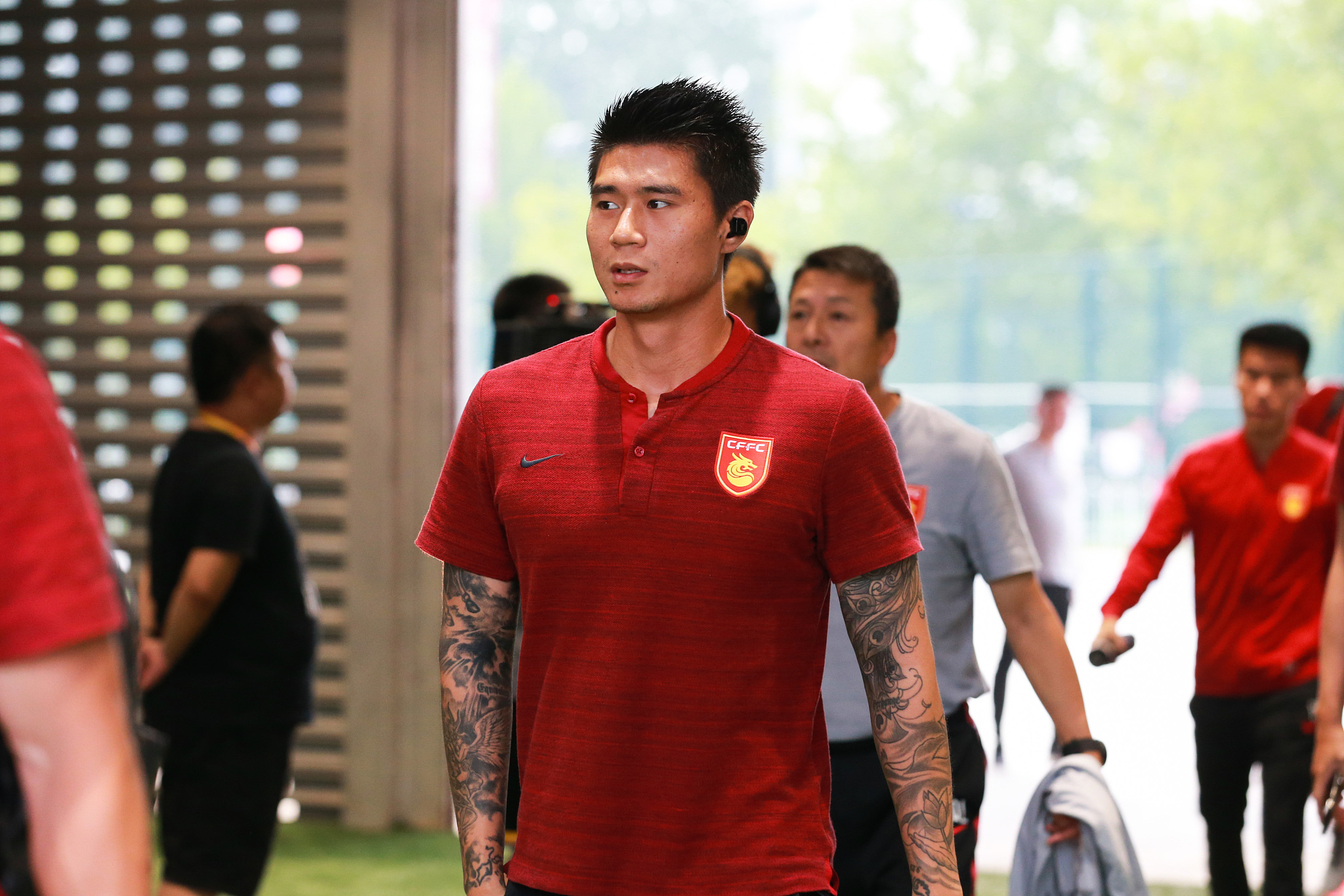 世俱杯决赛-乌龙球失误：华夏门将关键失误导致落后比分！