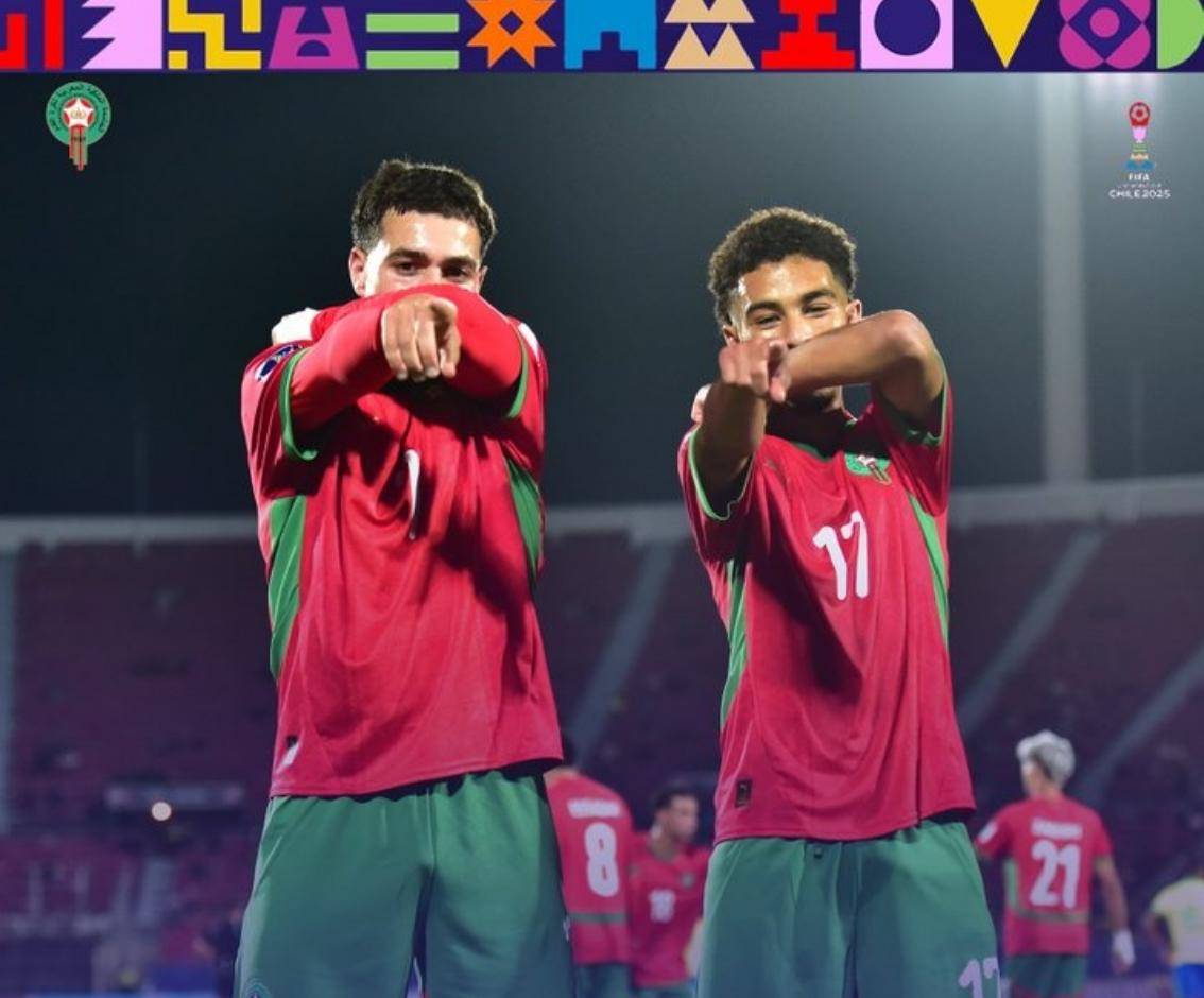 非洲球队在全球篮球比赛中力拔头筹，成为黑马之一