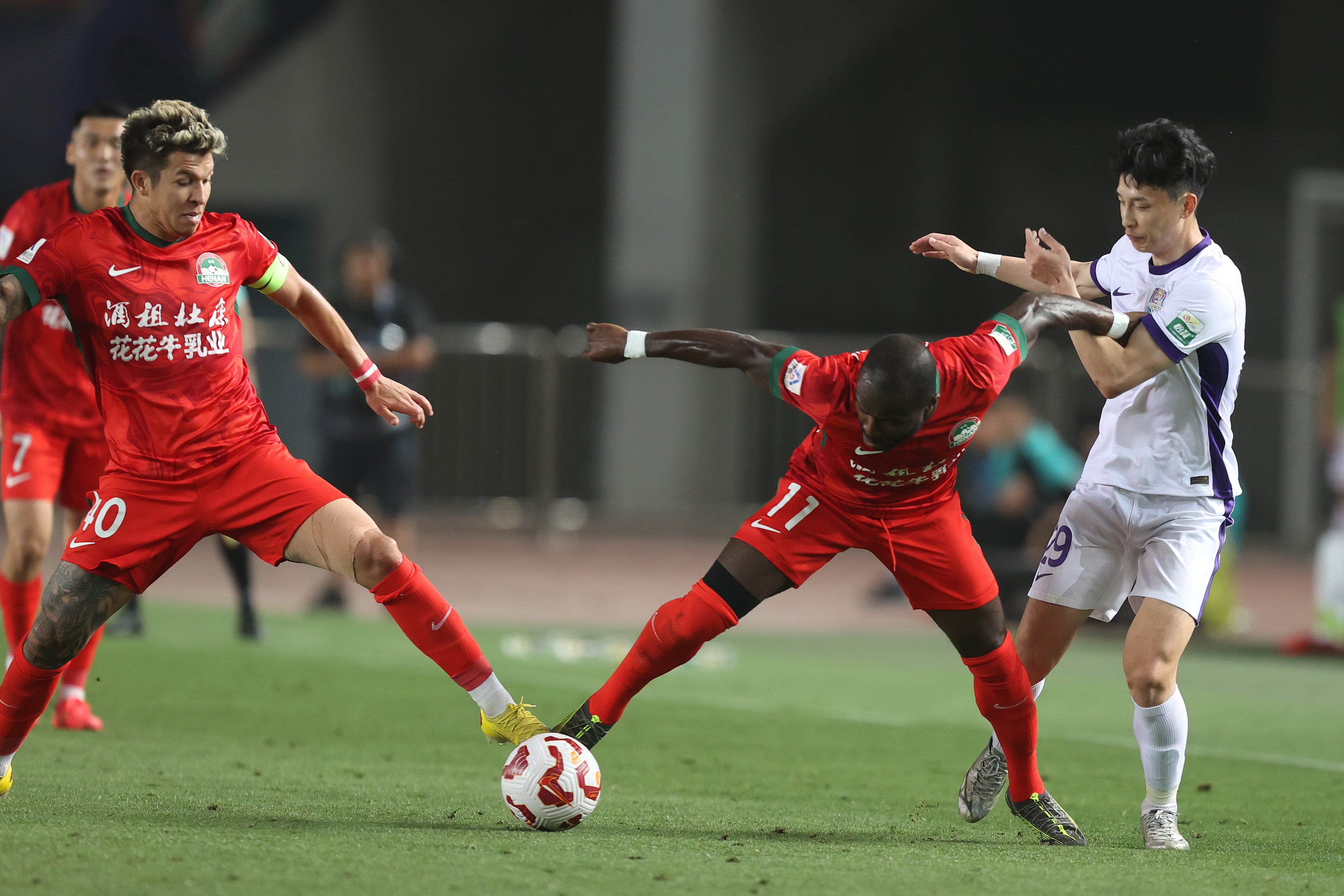 河南男篮迎来五连胜，成为黑马候选