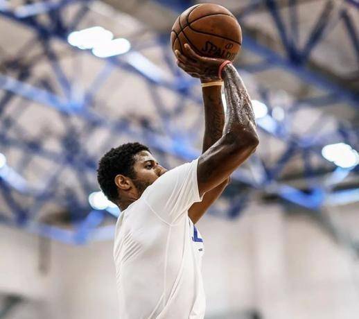 世俱杯官网-快船大胜步行者，乔治首秀全场最多26分的简单介绍