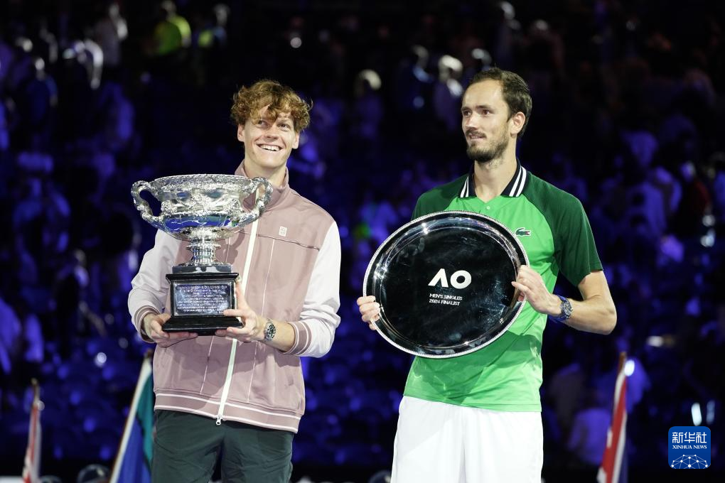 世俱杯赛程-包含年终总决赛力克澳网，辛纳扛起全队的词条