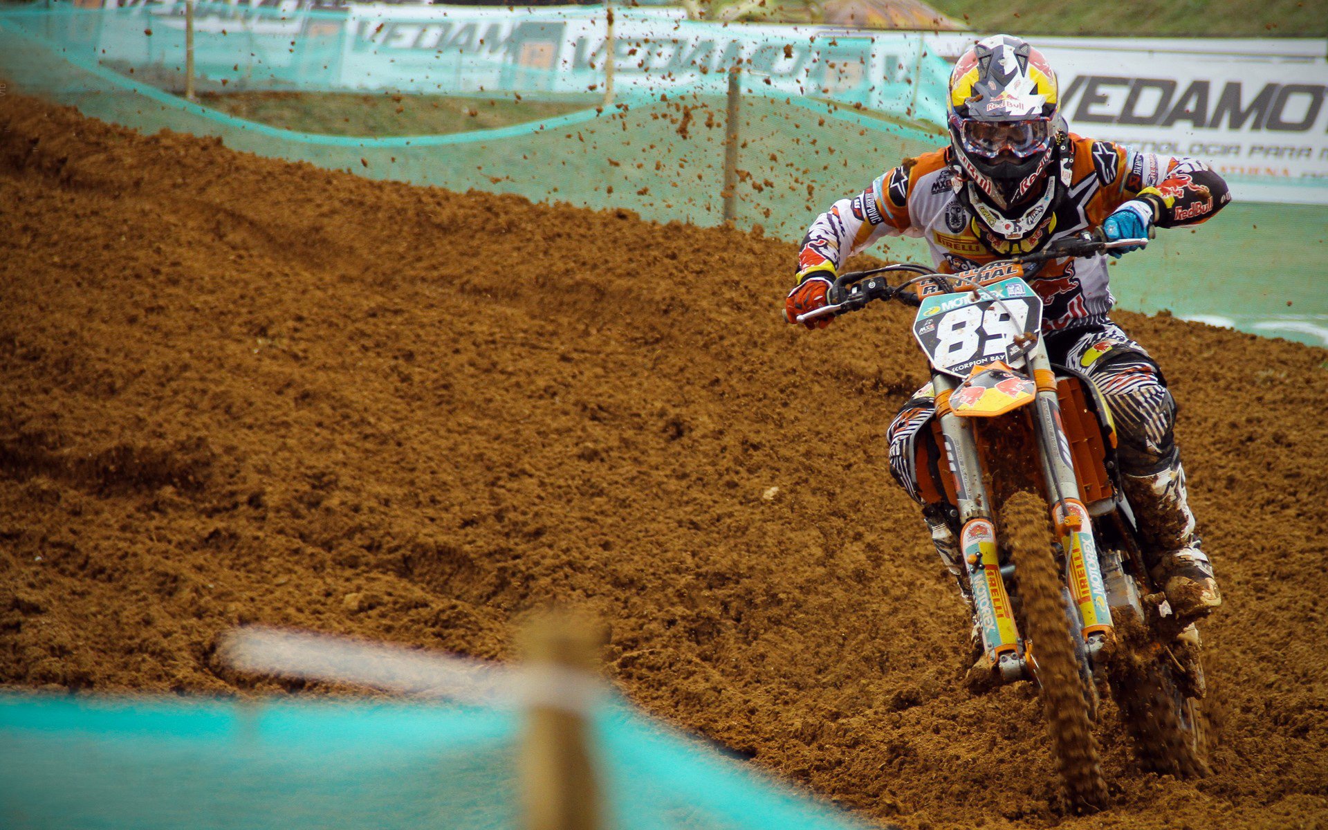 世俱杯决赛-速度与激情，F1新赛季揭幕战与厄瓜多尔力克南非的体育交响曲